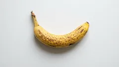 You Shouldn’t Eat Bananas with Brown Spots — Here’s How They Affect the Body